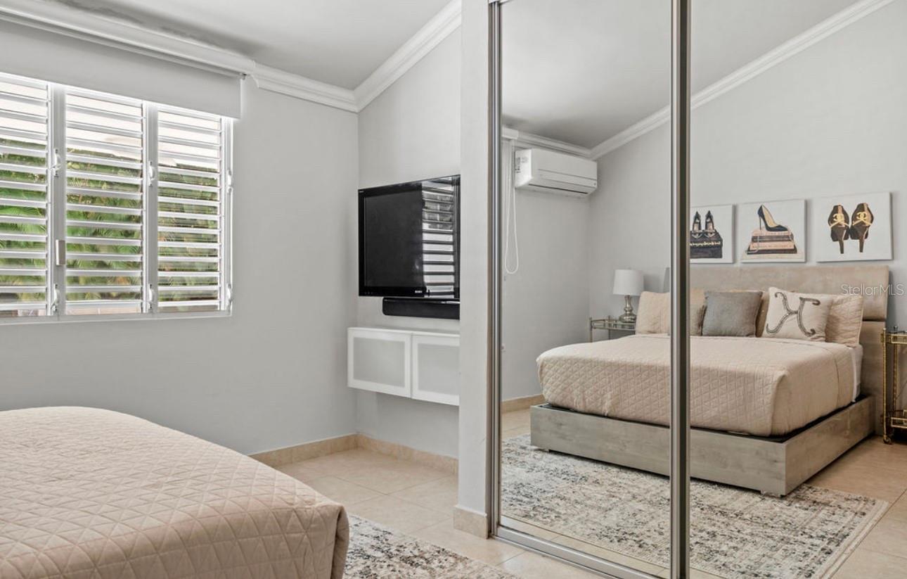 BALDWIN PARK - Residential