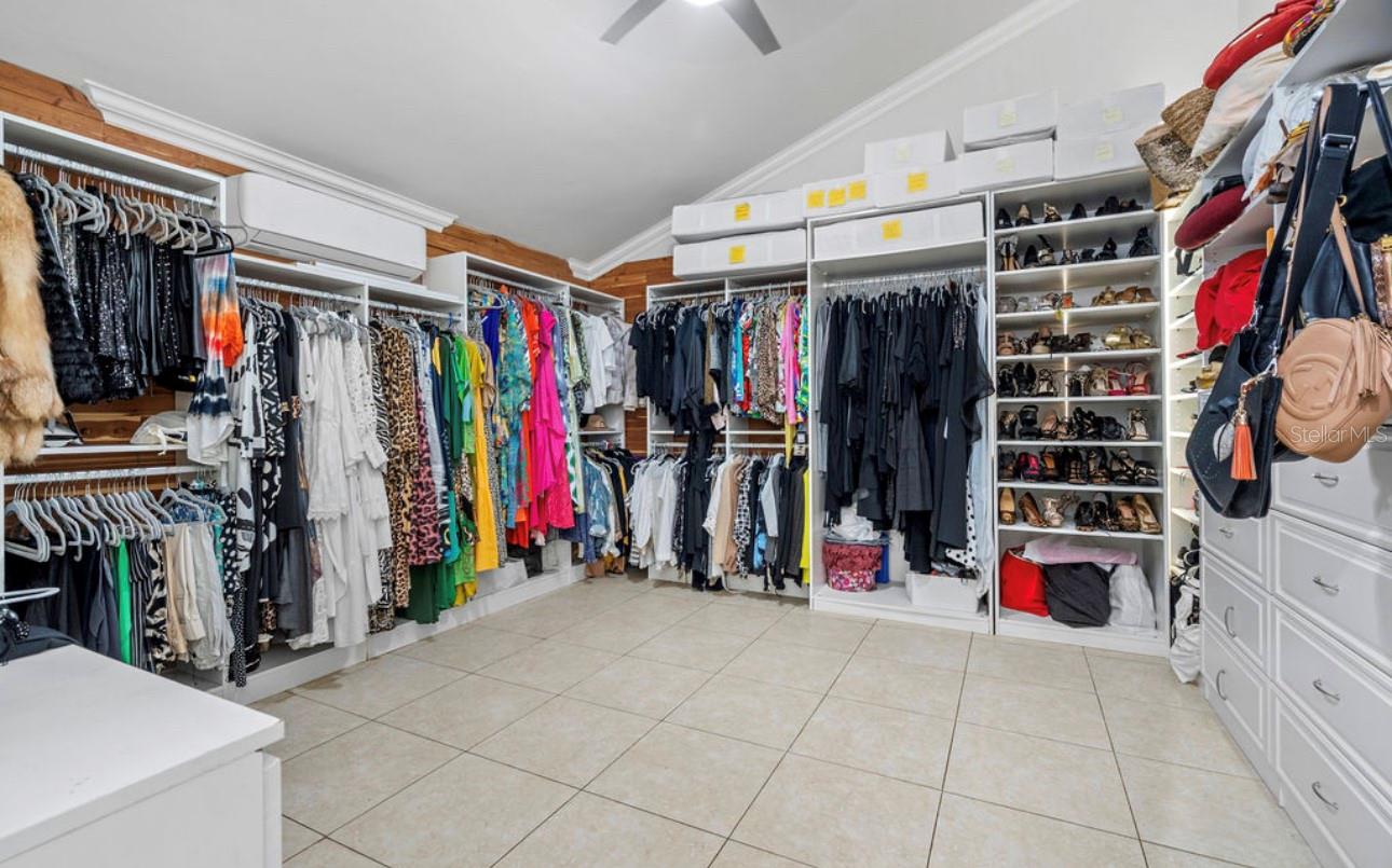 BALDWIN PARK - Residential