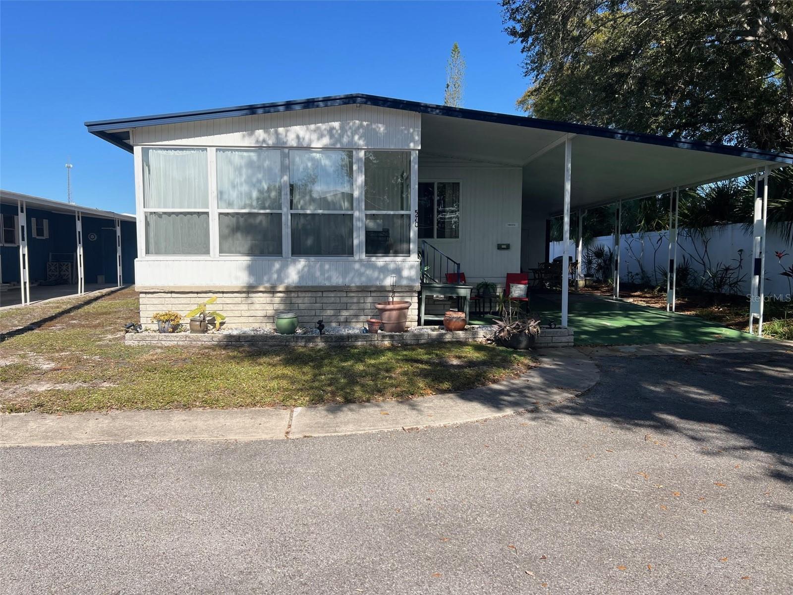 29250 US HIGHWAY 19 N 570