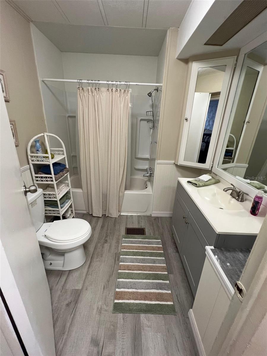 DORAL RO ASSOCIATION INC UNREC - Residential