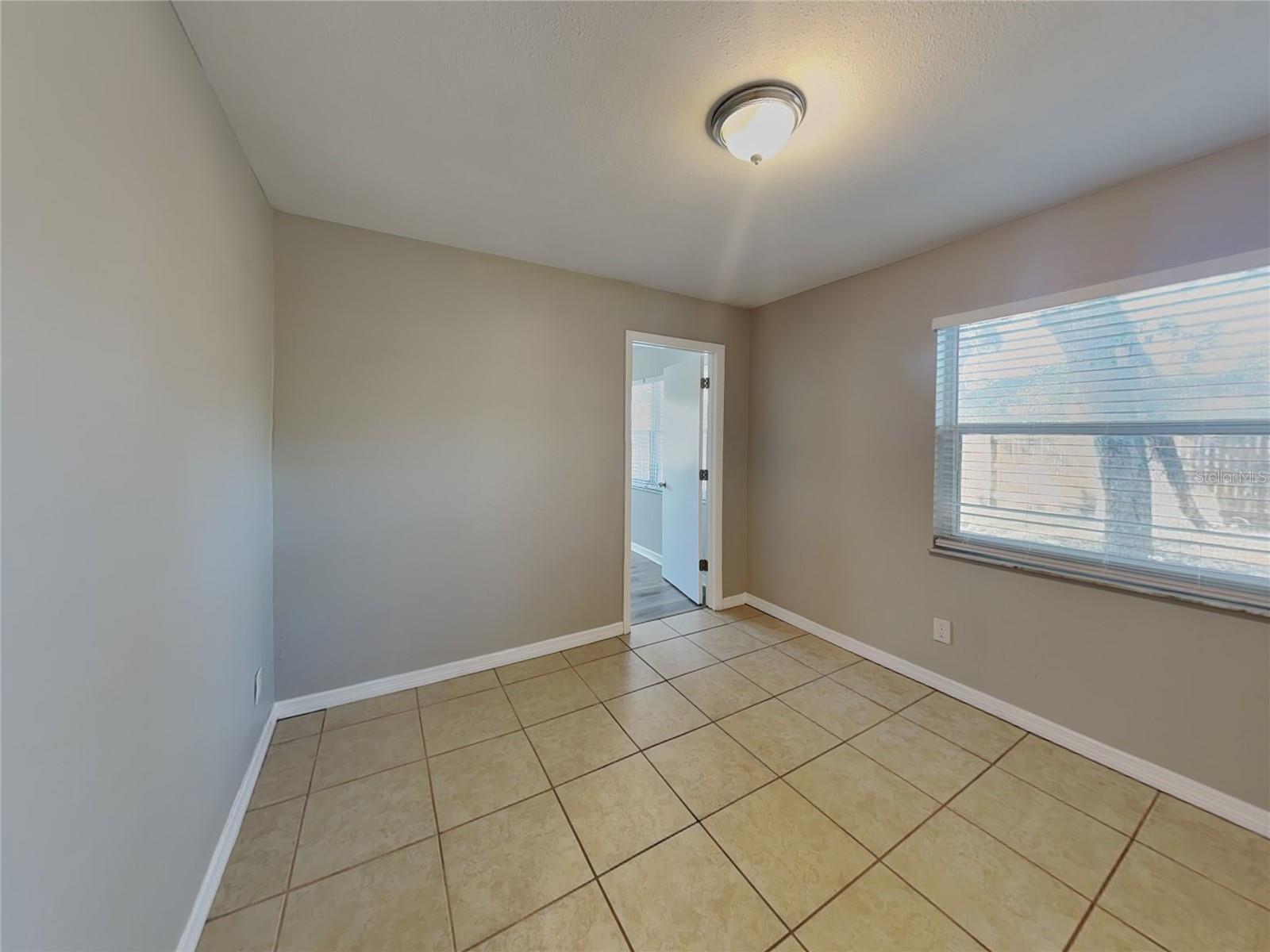 BRENTWOOD ESTATES - Residential Lease