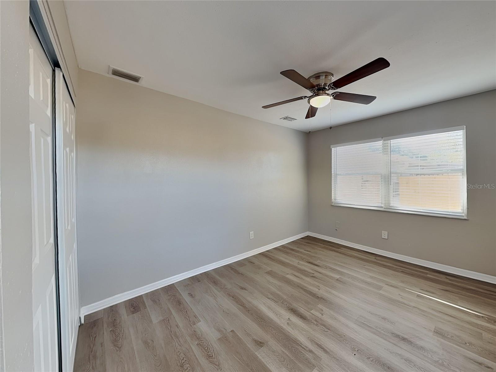 BRENTWOOD ESTATES - Residential Lease