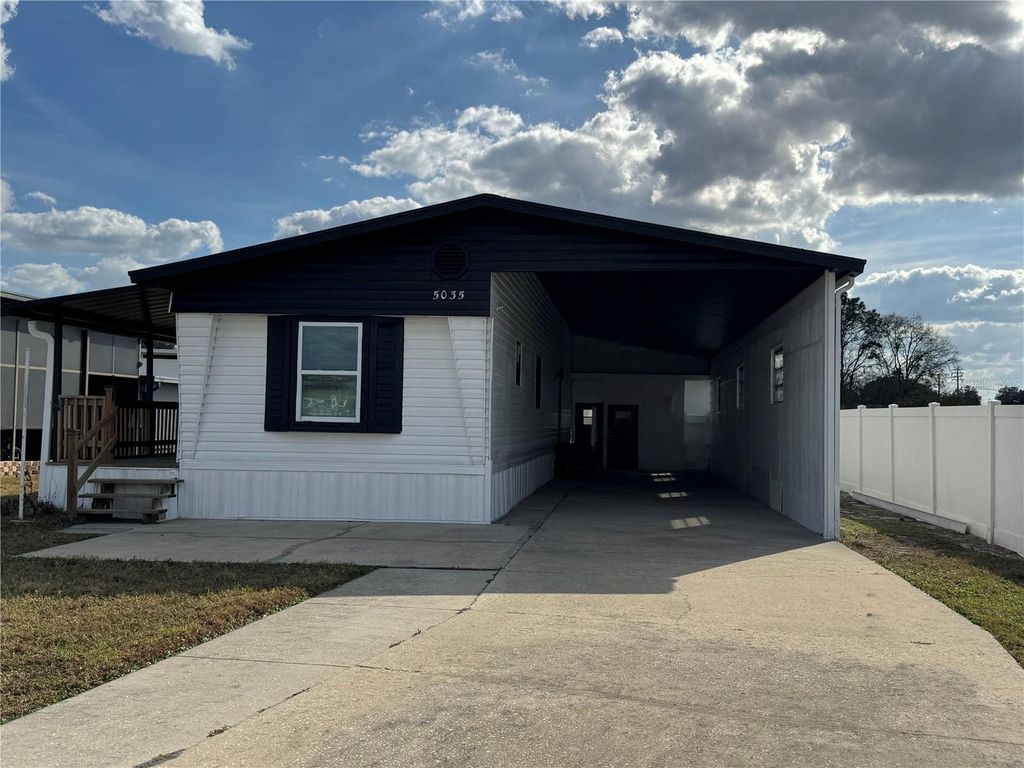 Photo of 5035 Southshore Drive, Polk City, FL 33868 (MLS # S5144528)