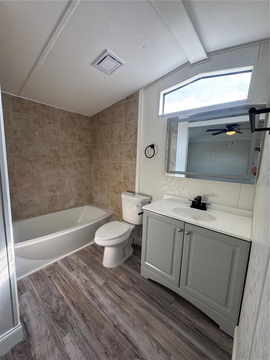 MOUNT OLIVE SHORES PH 01 - Residential