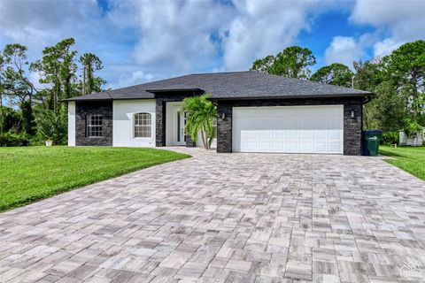 A home in NORTH PORT