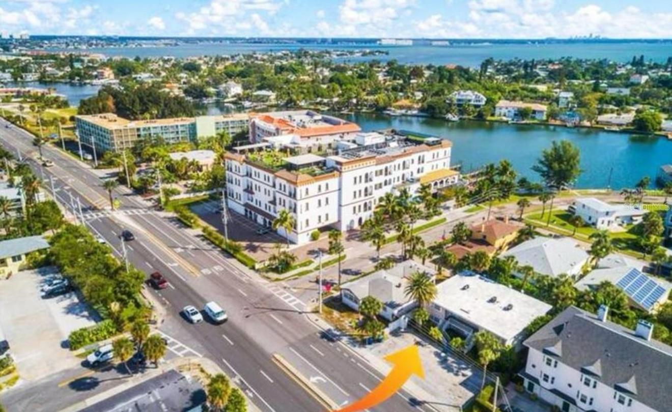 DON CE-SAR PLACE - Residential Lease