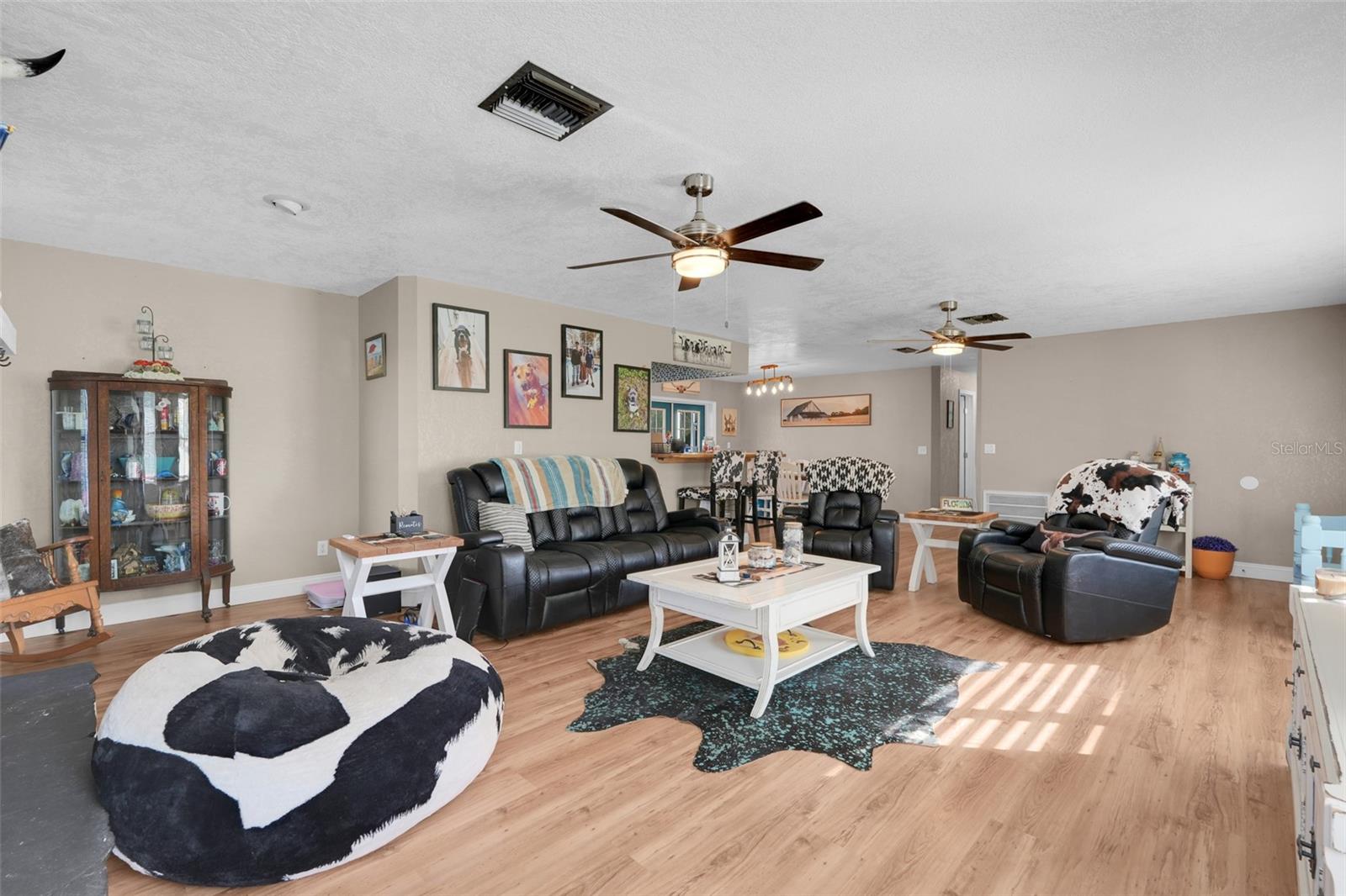 ORANGE SUMMIT - Residential