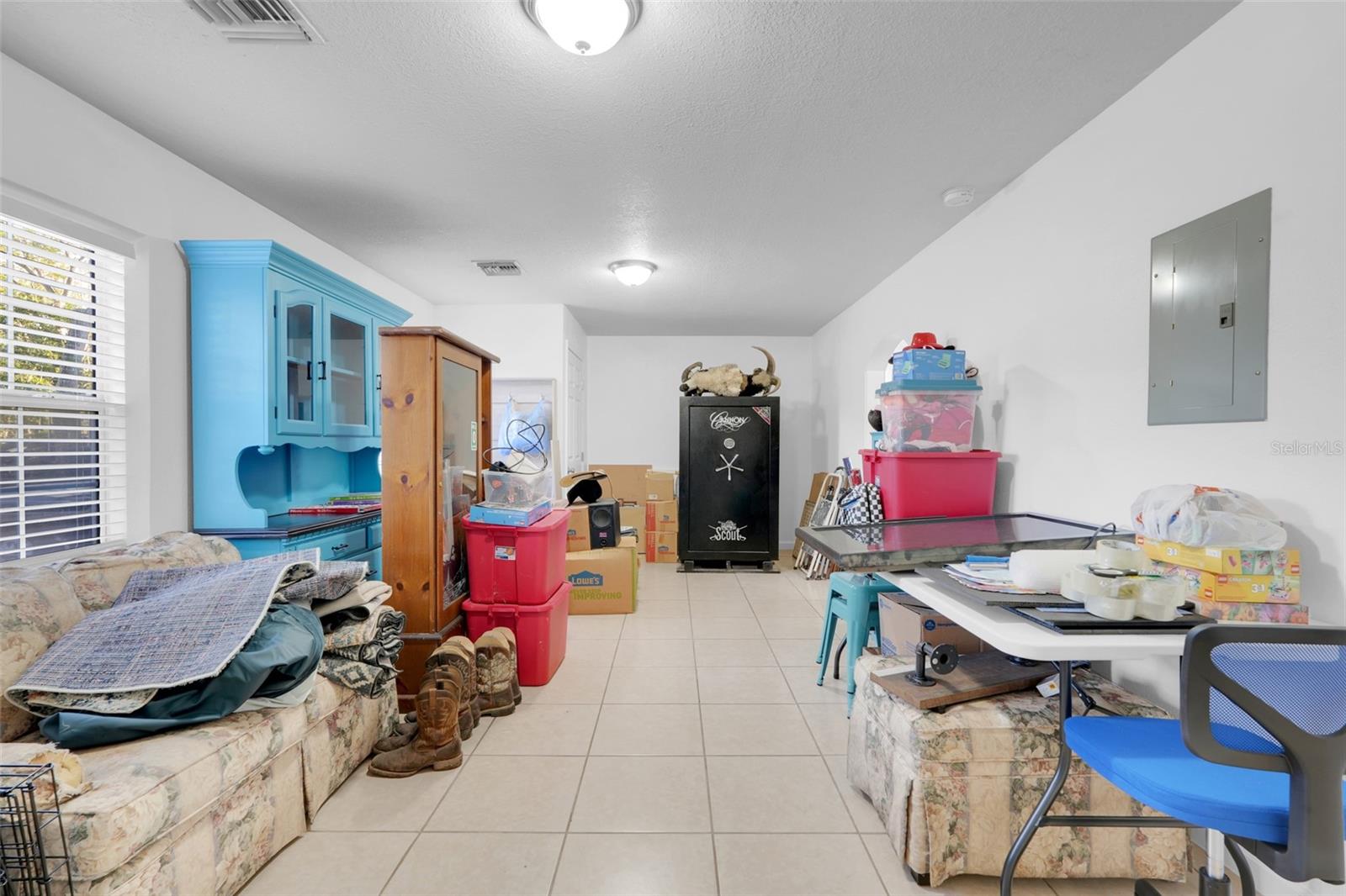 ORANGE SUMMIT - Residential