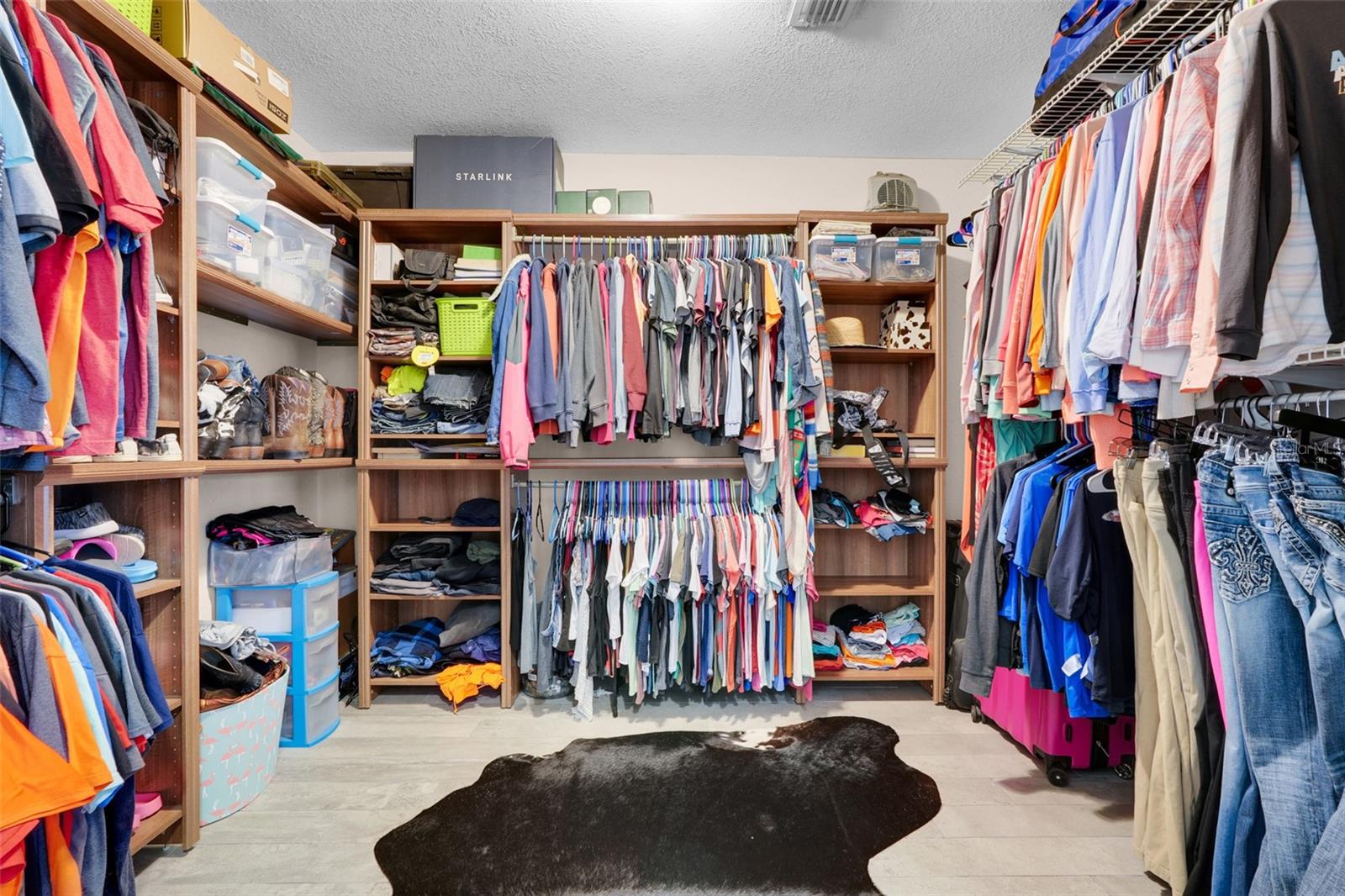 ORANGE SUMMIT - Residential