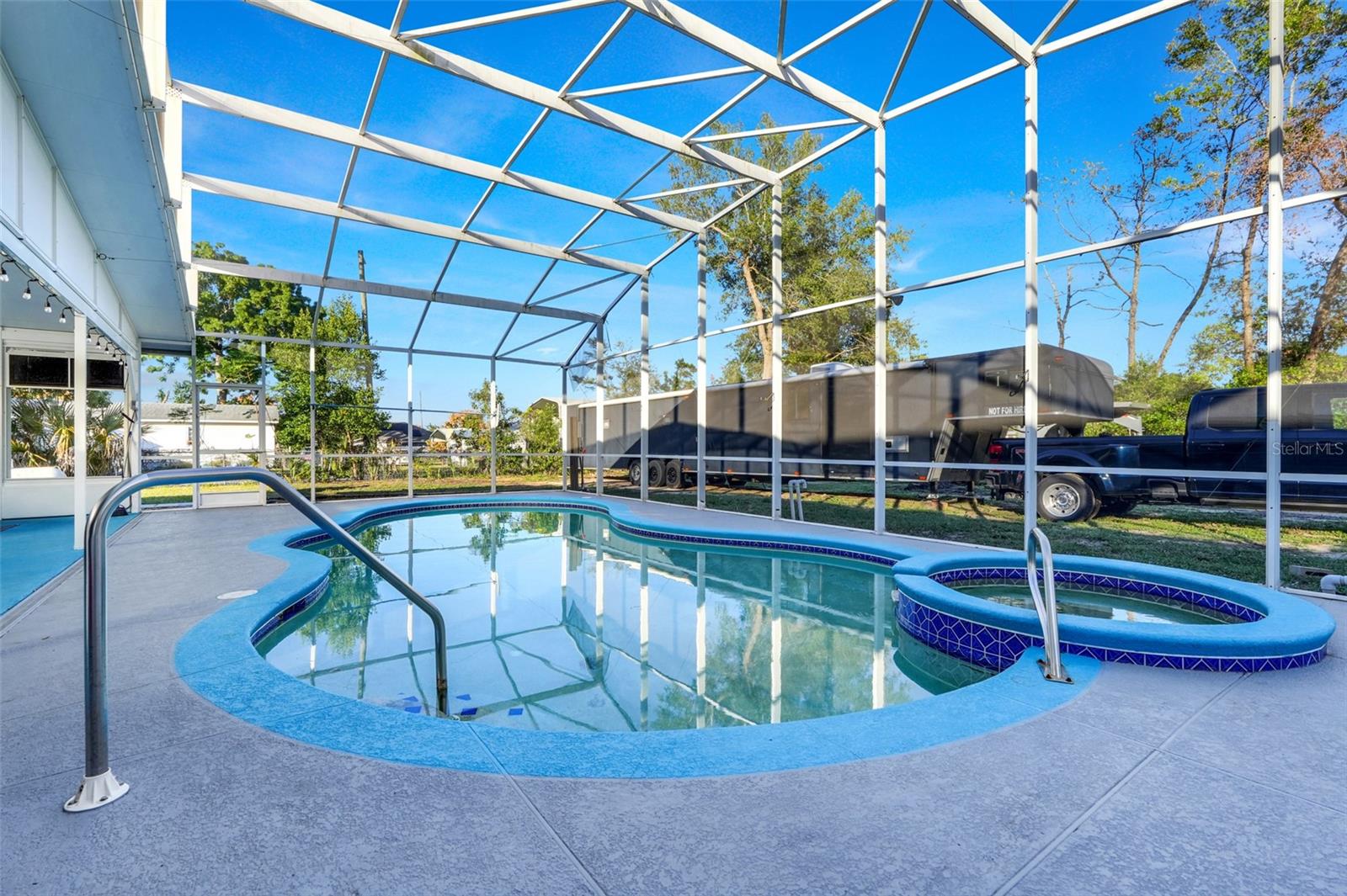 109 FRUITWOOD AVENUE