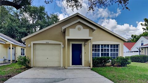 A home in VALRICO