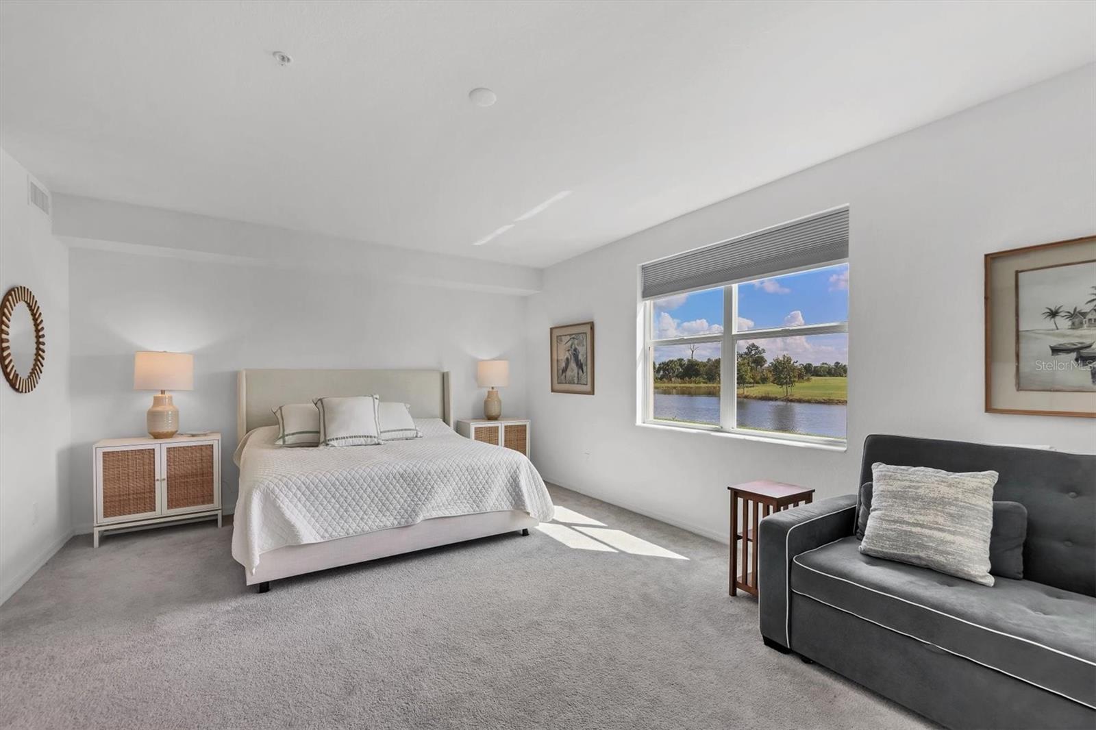 WELLEN PARK GOLF & COUNTRY CLUB - Residential