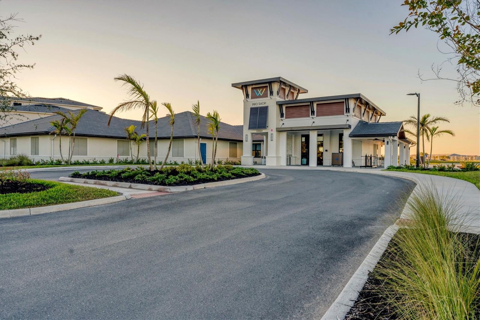 WELLEN PARK GOLF & COUNTRY CLUB - Residential