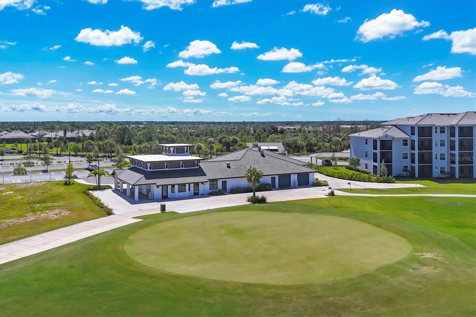 WELLEN PARK GOLF & COUNTRY CLUB - Residential