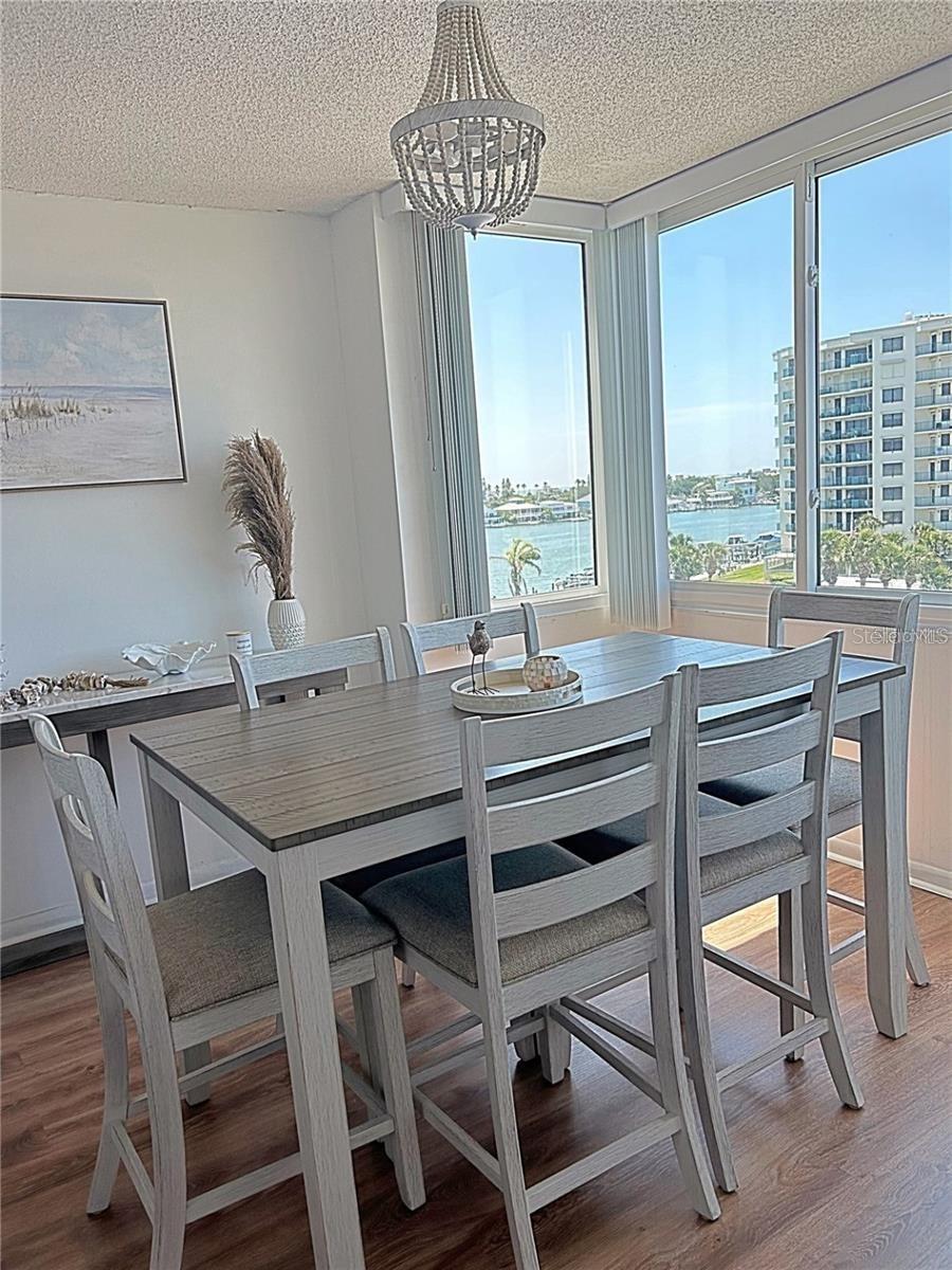 DIAMOND ISLE CONDO - Residential Lease