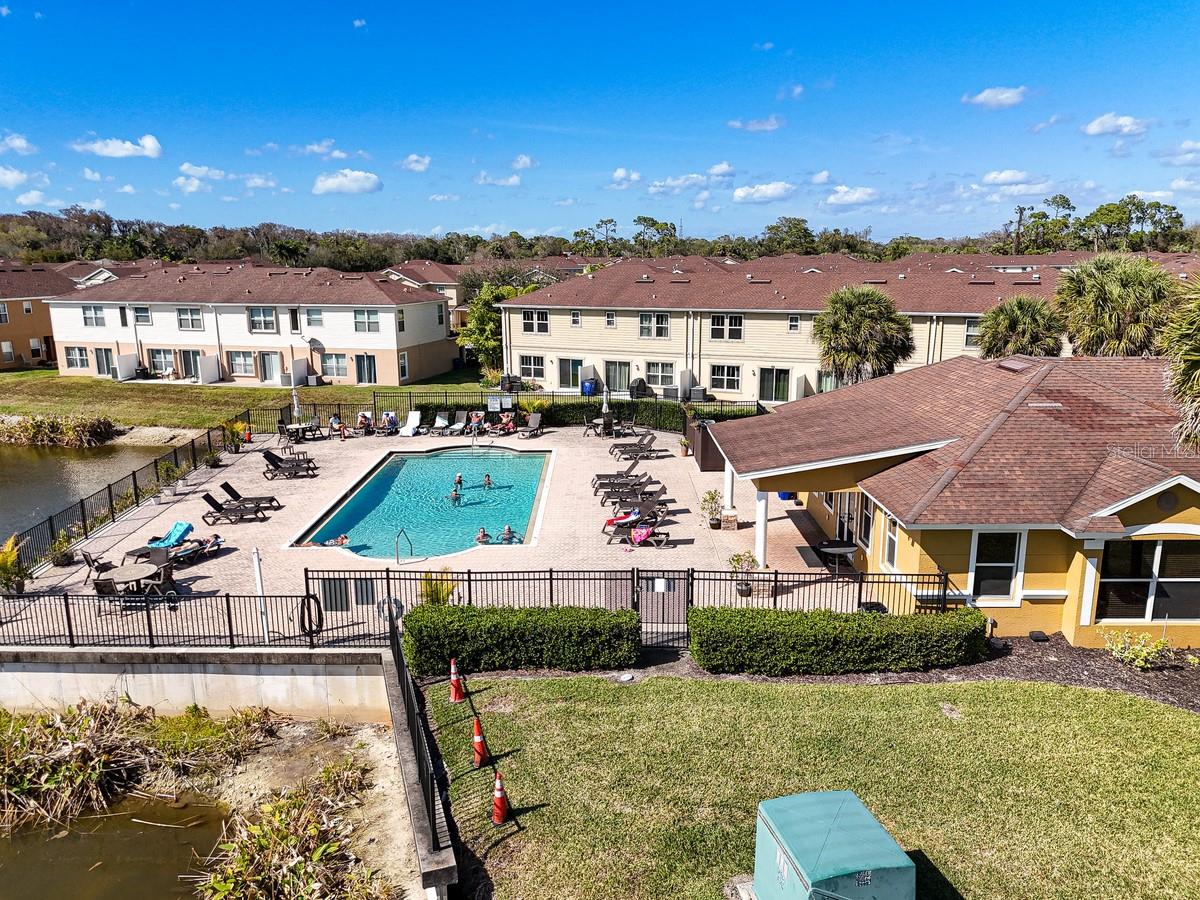 BAYSHORE COMMONS - Residential