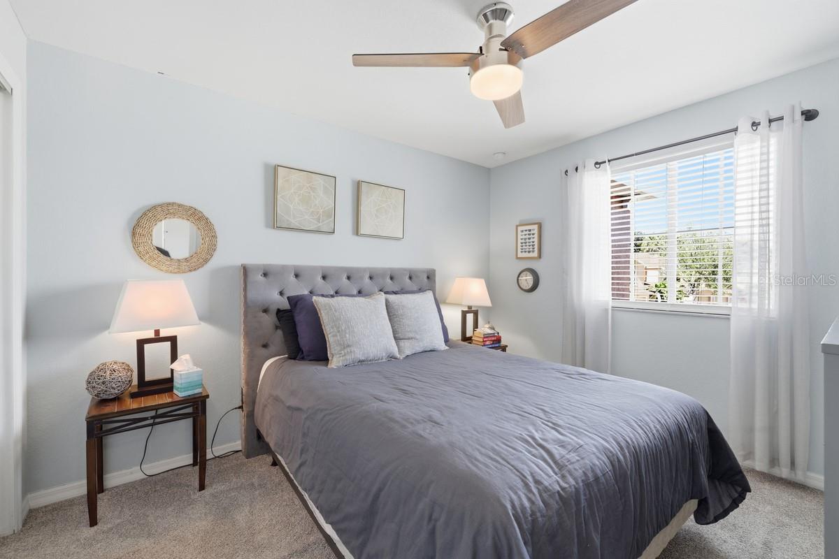 BAYSHORE COMMONS - Residential