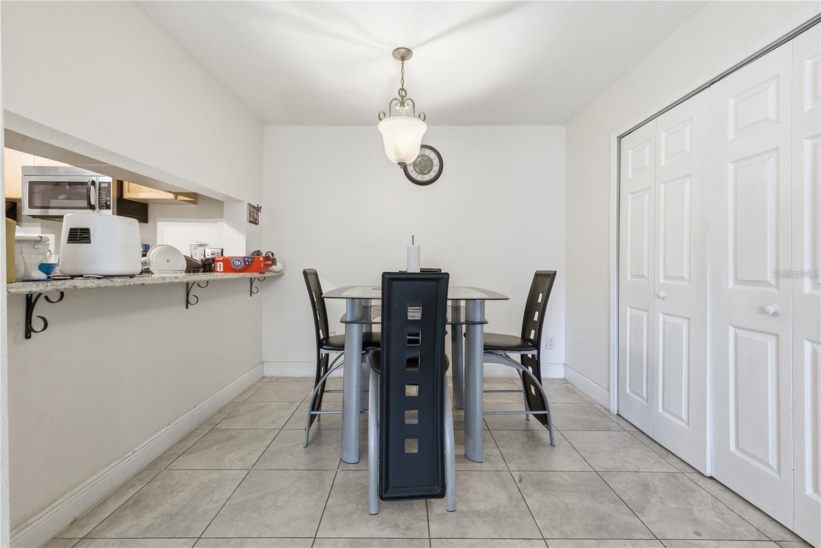 5219 VIA HACIENDA CIRCLE B111