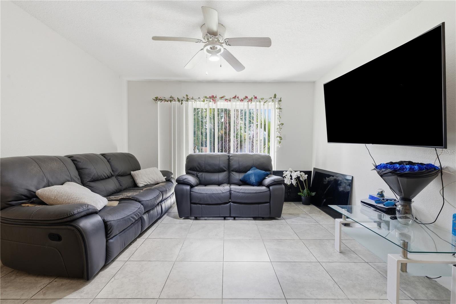5219 VIA HACIENDA CIRCLE B111