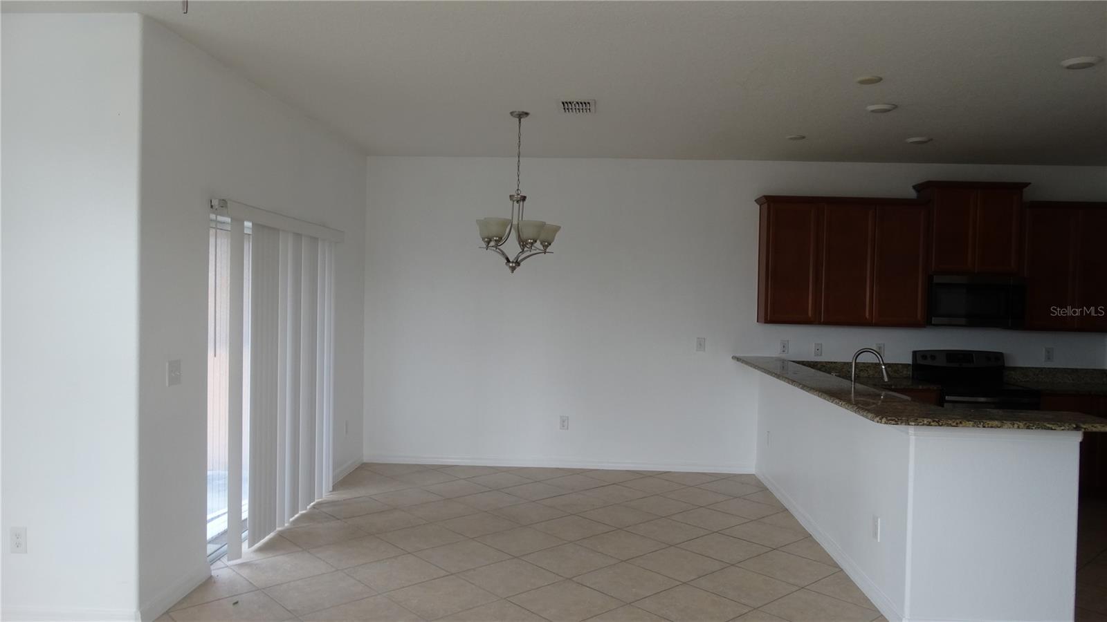 WYNDHAM LAKES ESTATES - Residential Lease