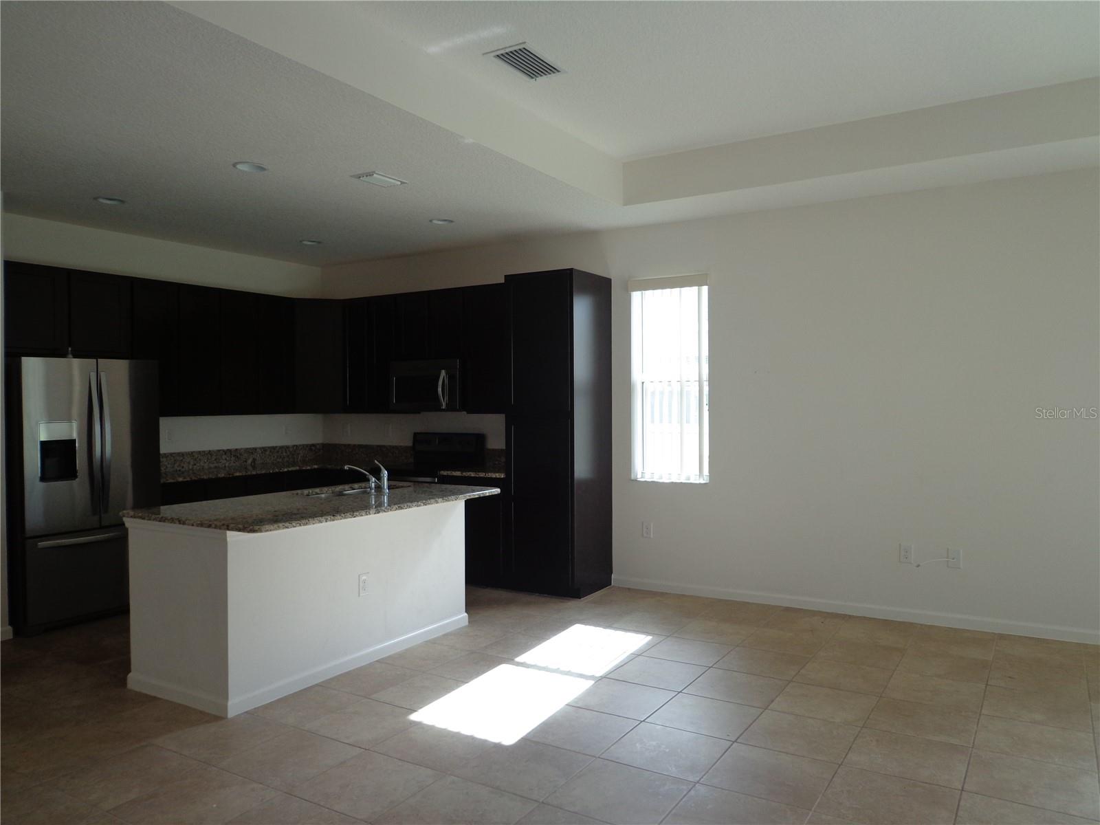 GREATER LAKES PH 2 - Residential Lease