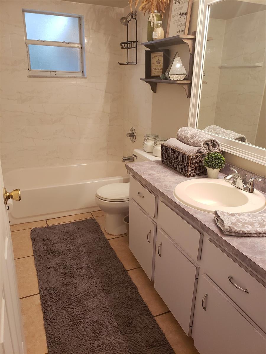 Florida Shores 01 - Residential