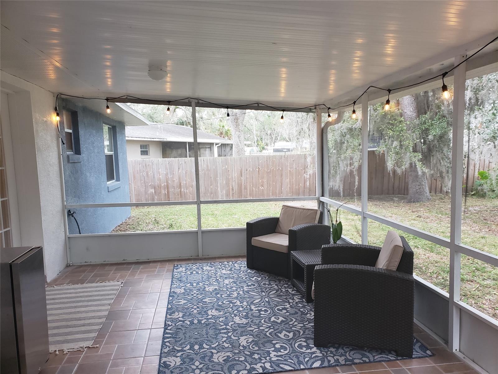 Florida Shores 01 - Residential