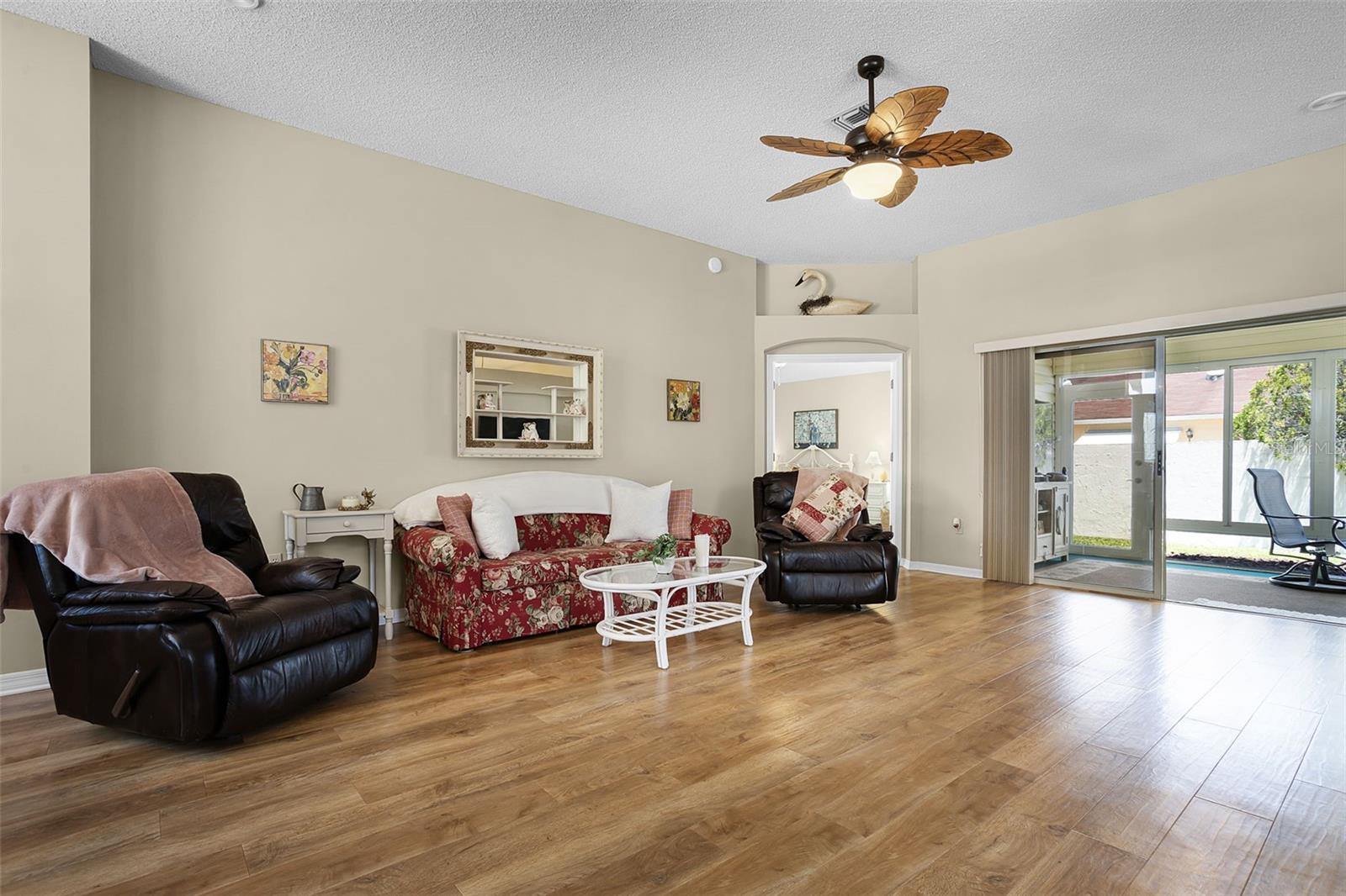 815 CORTEZ AVENUE