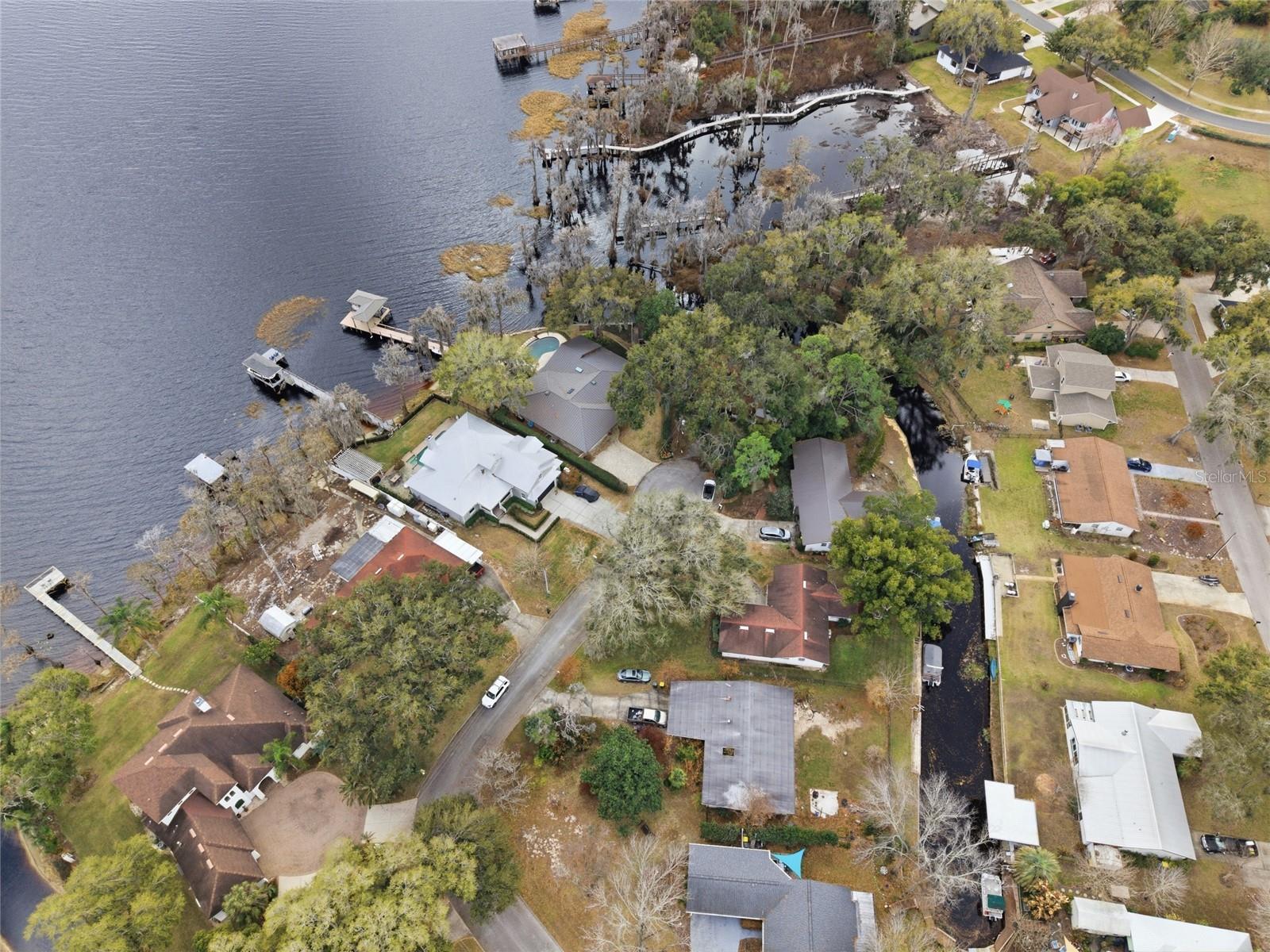 CLERMONT POINT PLACE - Residential