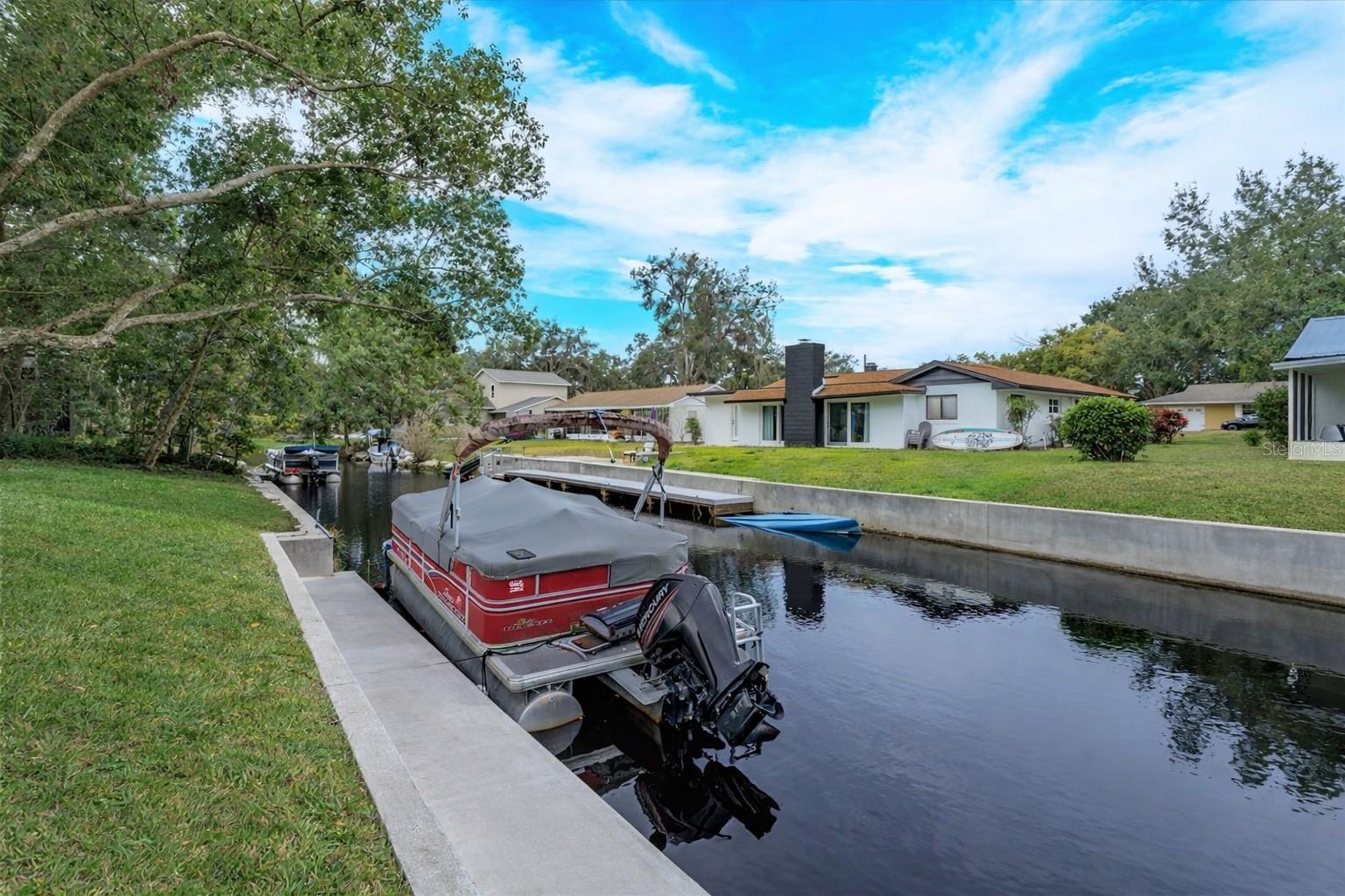 CLERMONT POINT PLACE - Residential