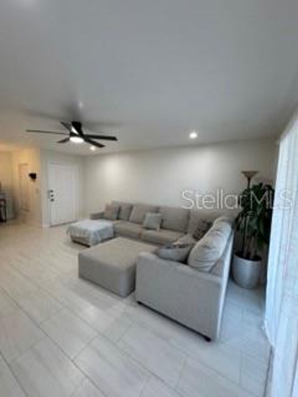 Photo of 6122 Curry Ford Rd #241, Orlando, FL 32822 (MLS # O6405411)