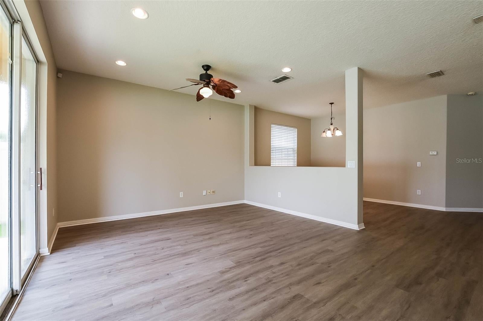 9849 MOSS ROSE WAY