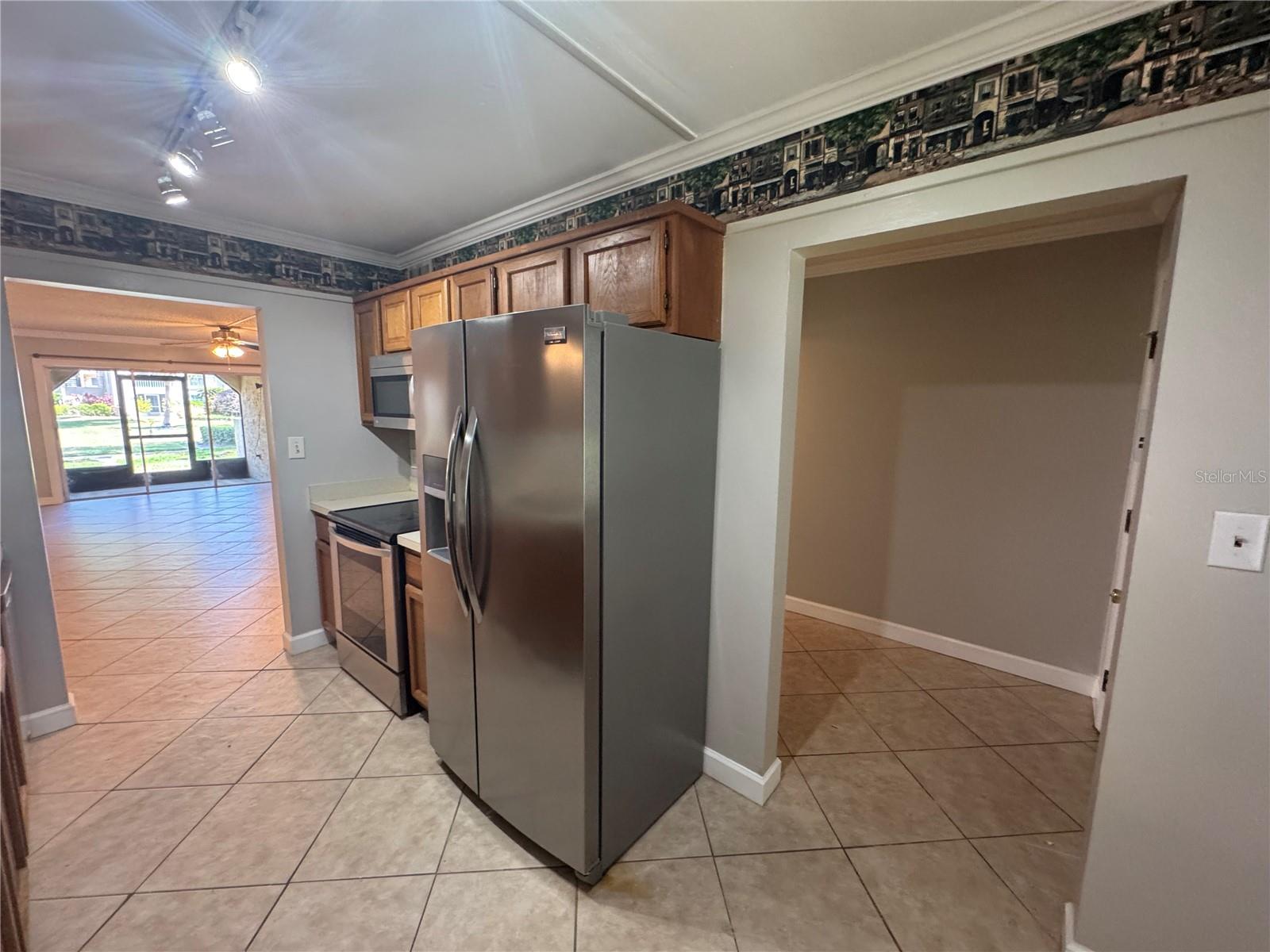 CORDOVA GREENS CONDO - Residential Lease