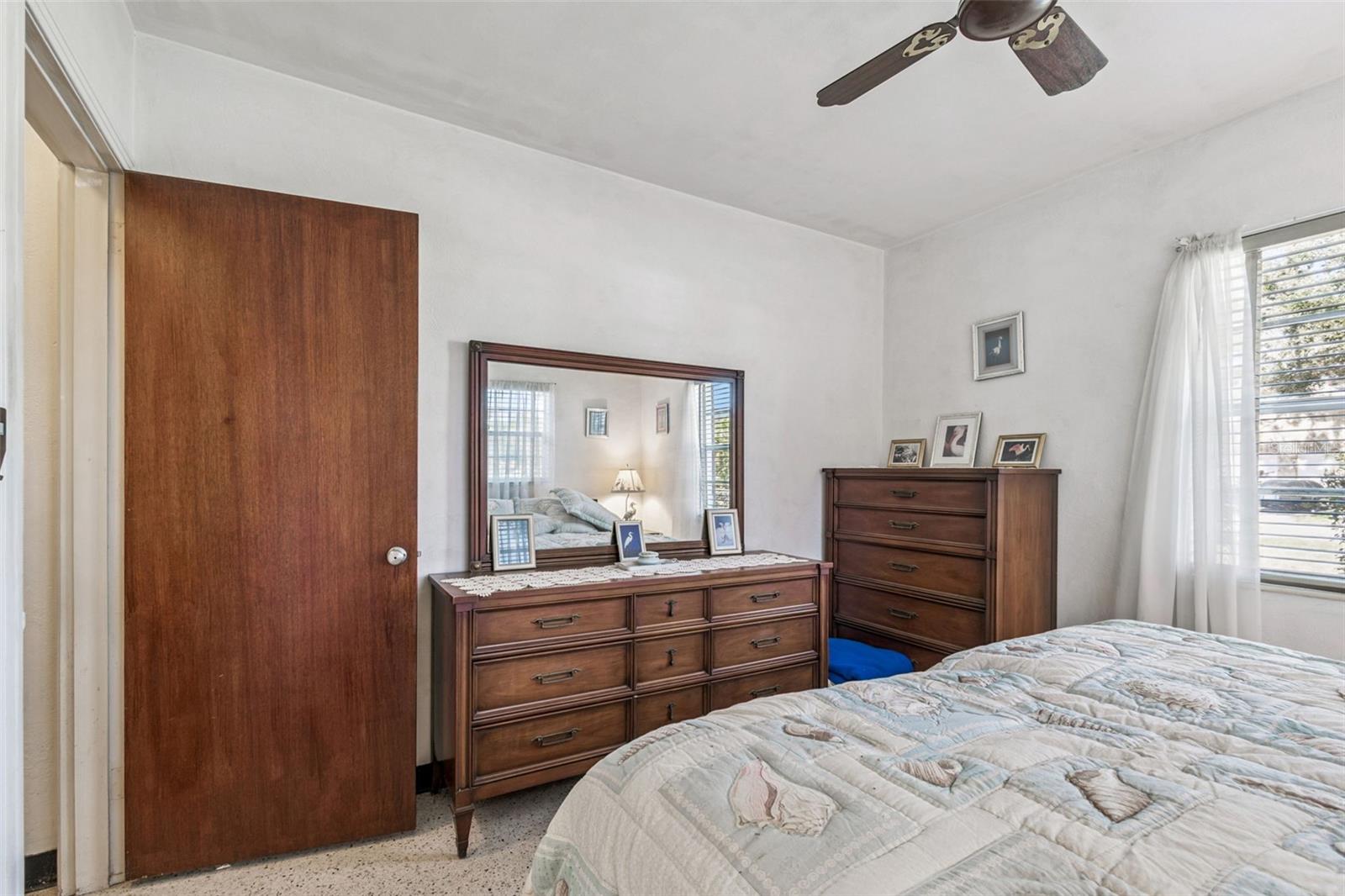 EDGEWATER ESTATES - Residential