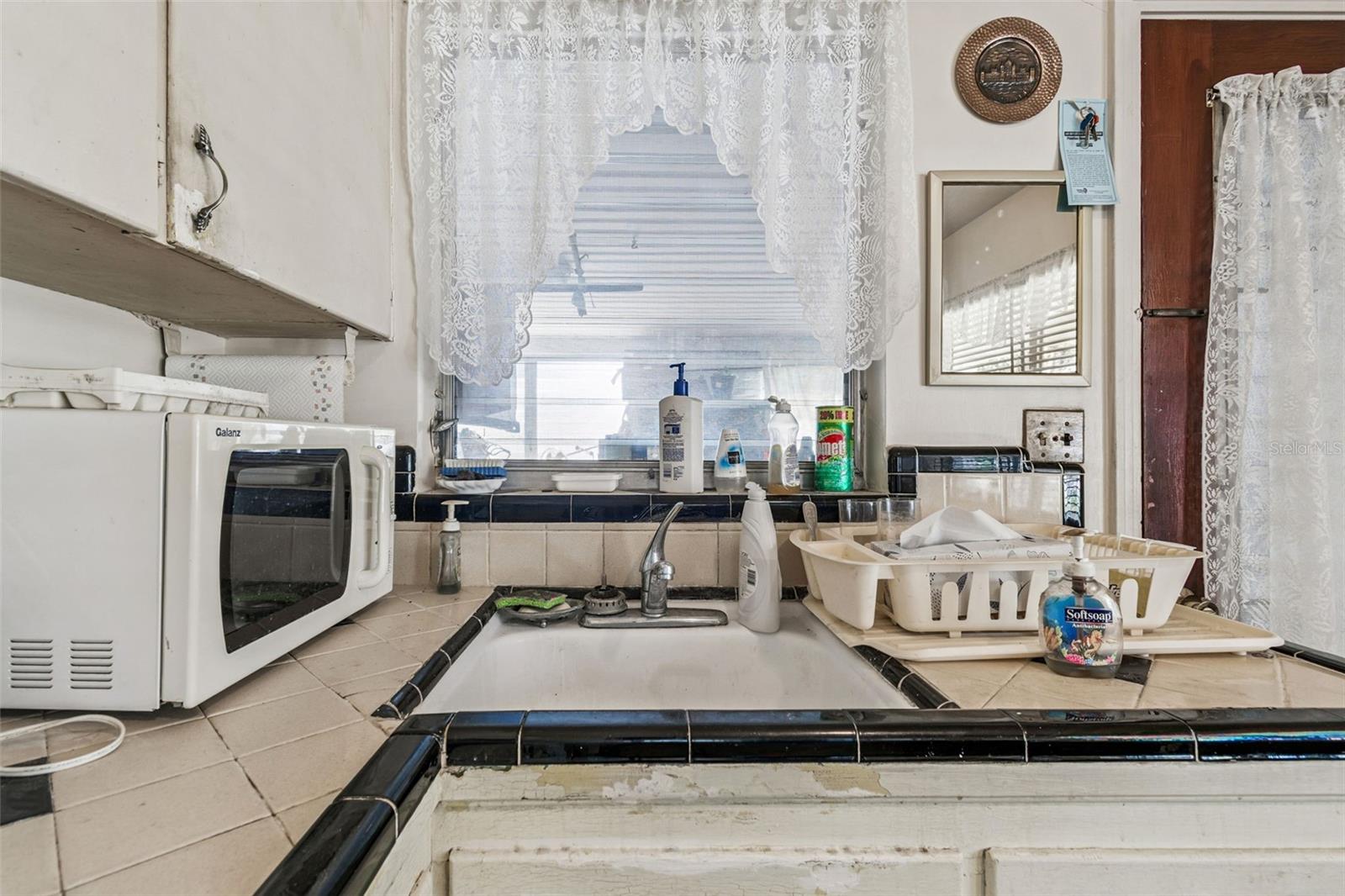 EDGEWATER ESTATES - Residential