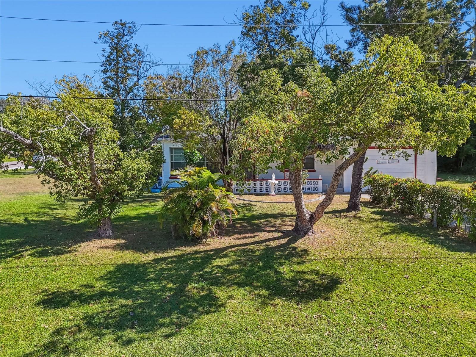 EDGEWATER ESTATES - Residential