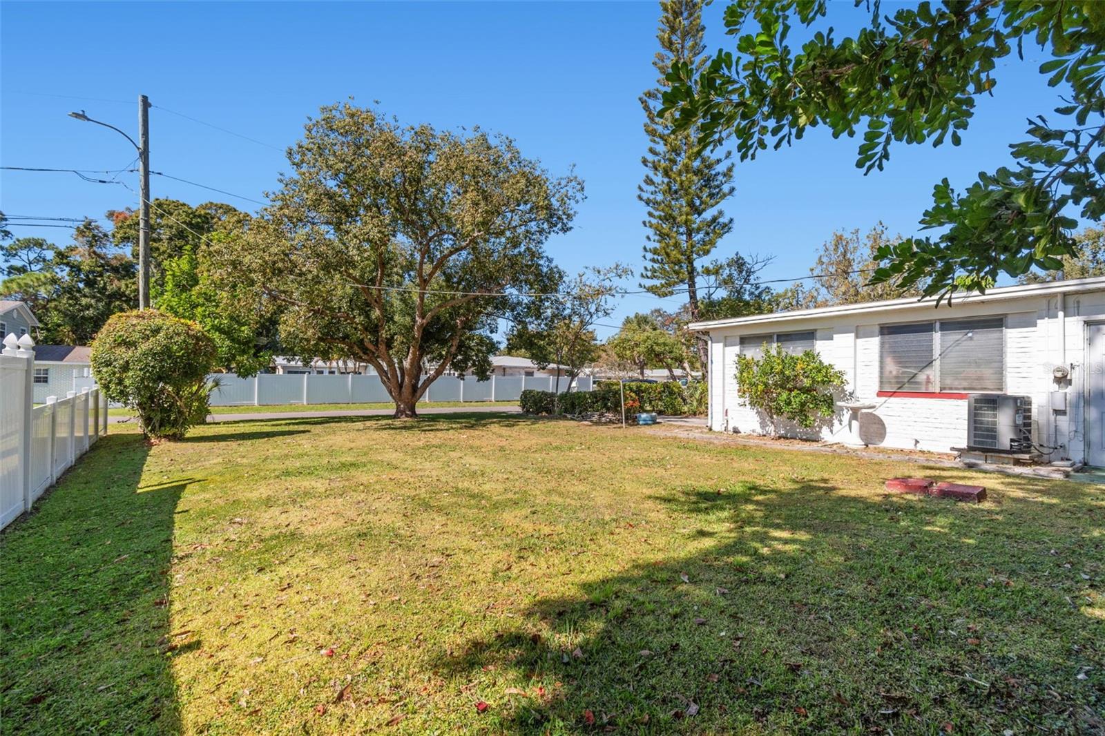 EDGEWATER ESTATES - Residential