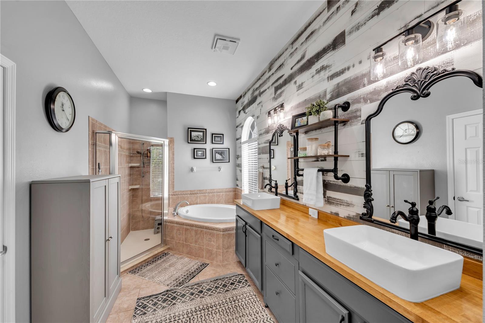 DIAMOND HILL PH 2 - Residential