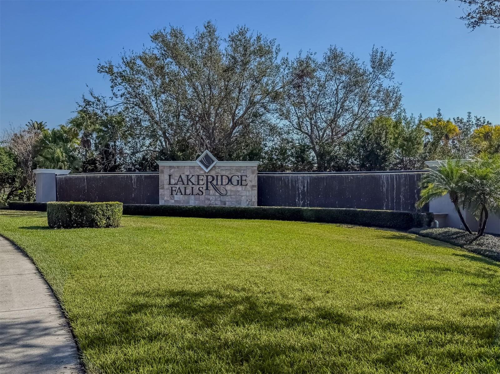 LAKERIDGE FALLS PH 1C - Residential