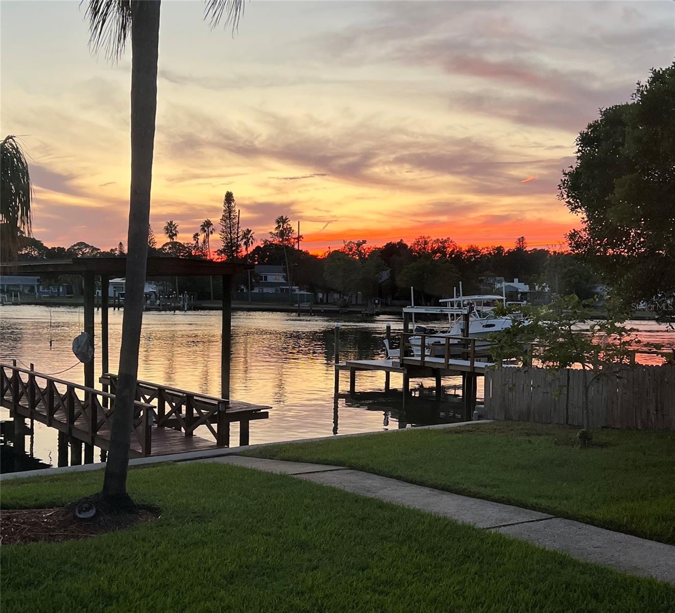 LEWIS ISLAND SEC 1 - Residential