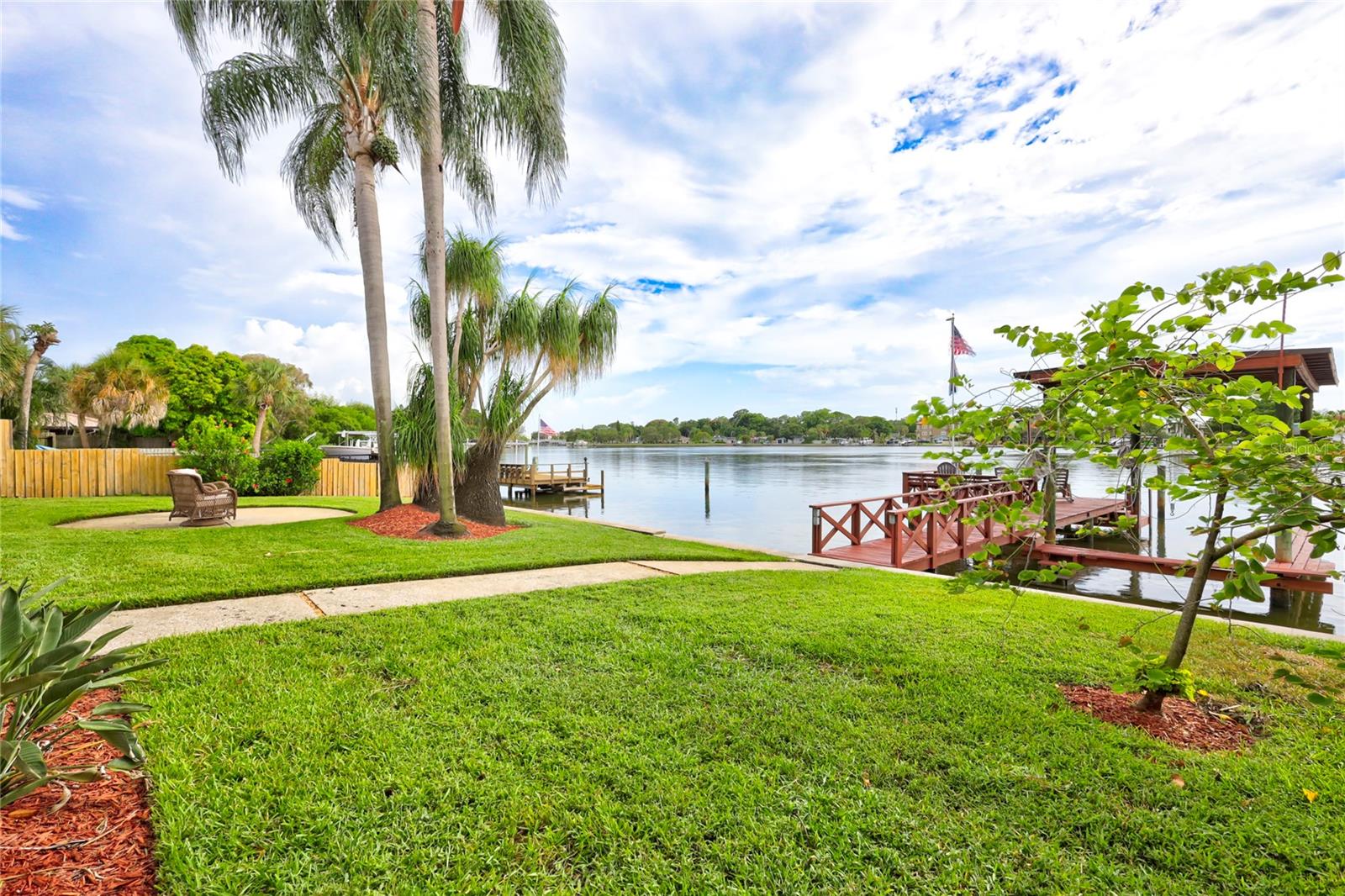 LEWIS ISLAND SEC 1 - Residential