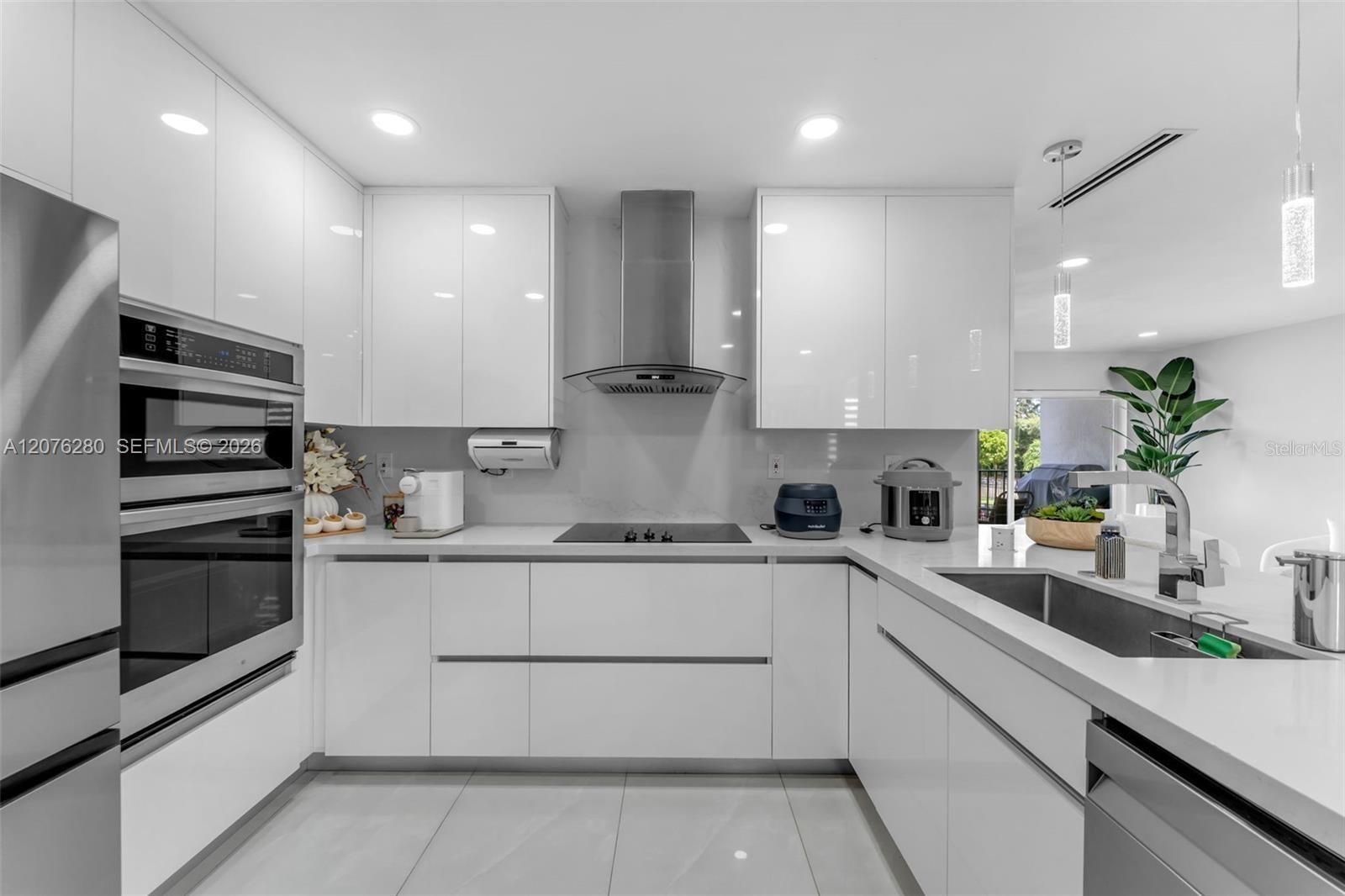 1180 NW 124TH PLACE 208
