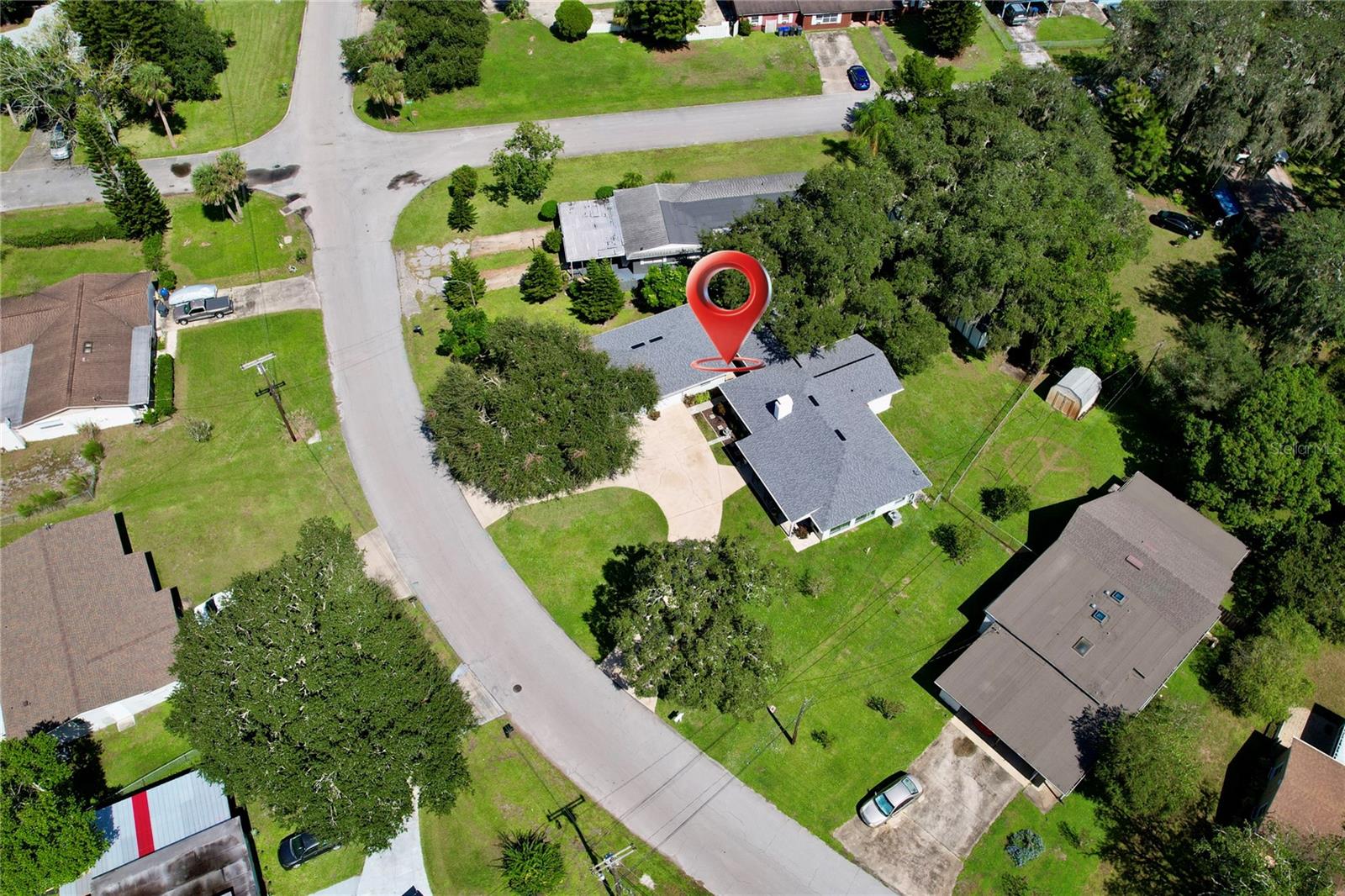 WHISPERING HILLS GOLF ESTATES - Residential