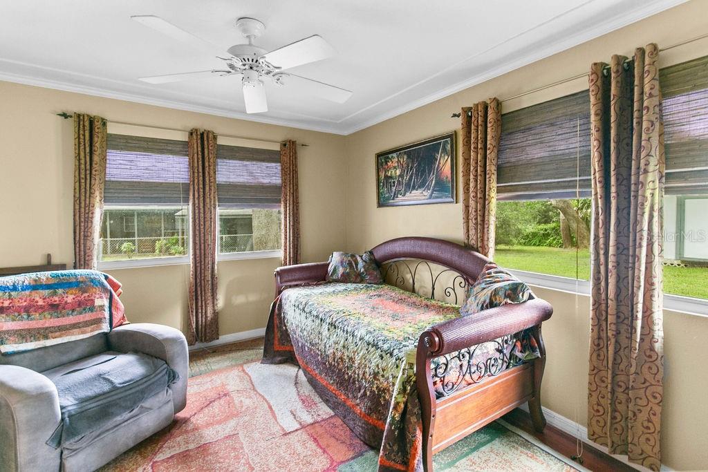 WHISPERING HILLS GOLF ESTATES - Residential