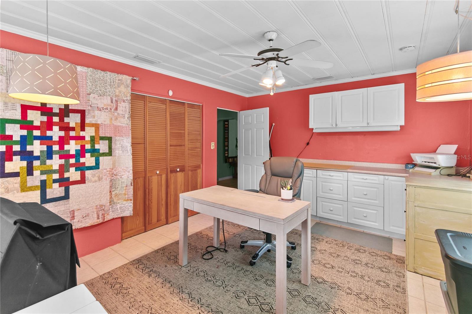 WHISPERING HILLS GOLF ESTATES - Residential