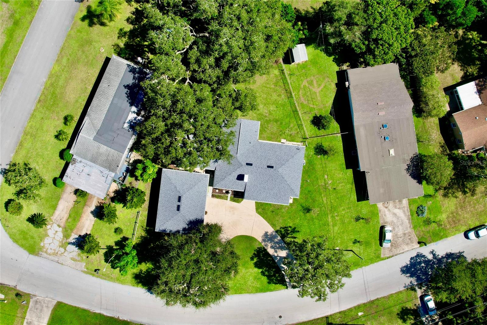 WHISPERING HILLS GOLF ESTATES - Residential