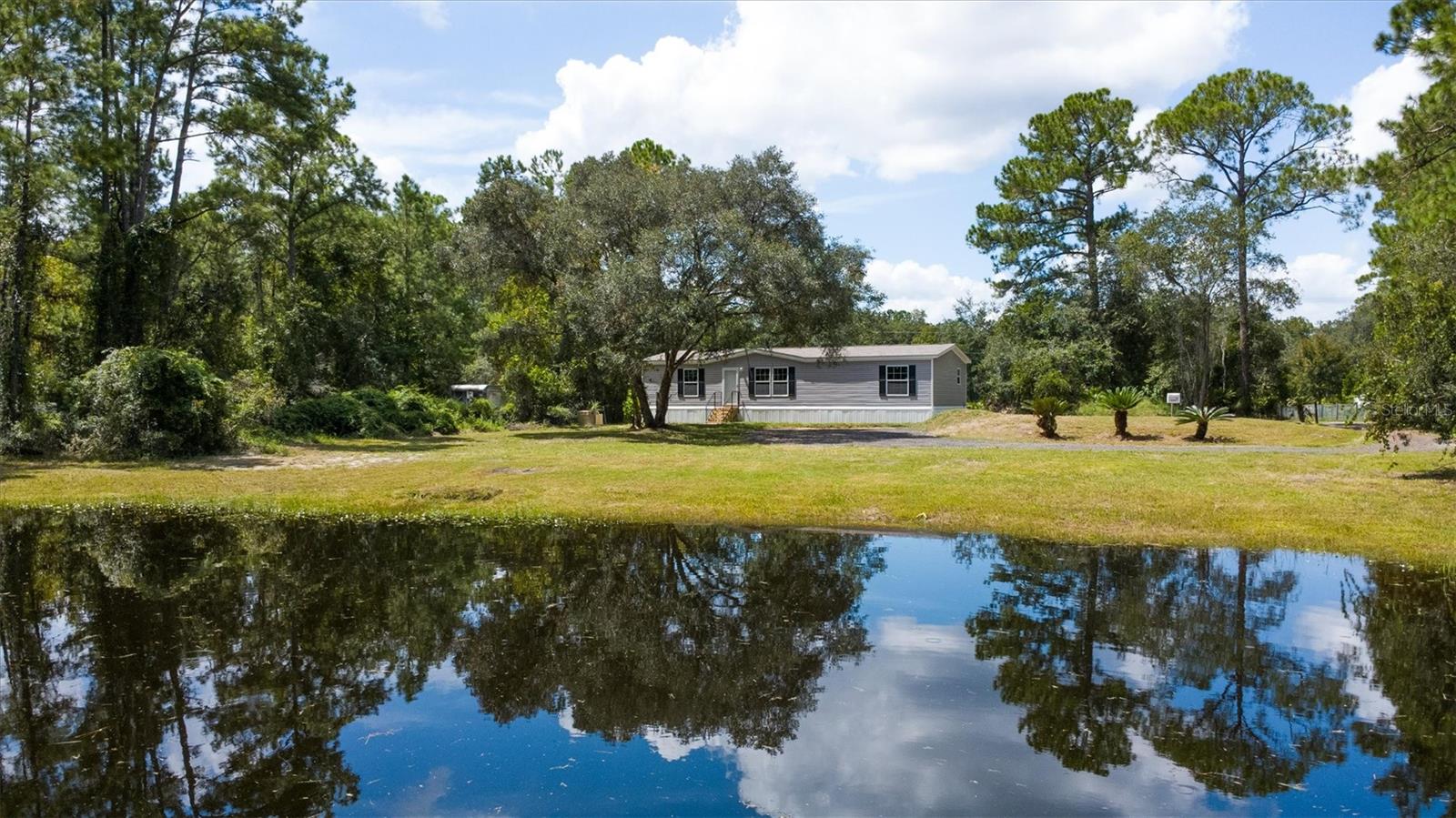 2705 SANDLEWOOD LANE