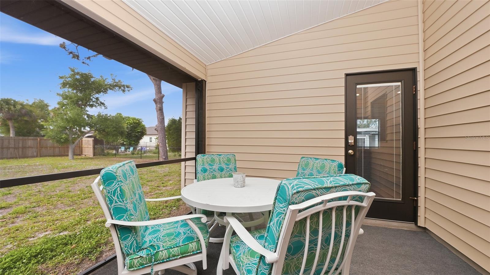 OVERBROOK GARDENS - Residential