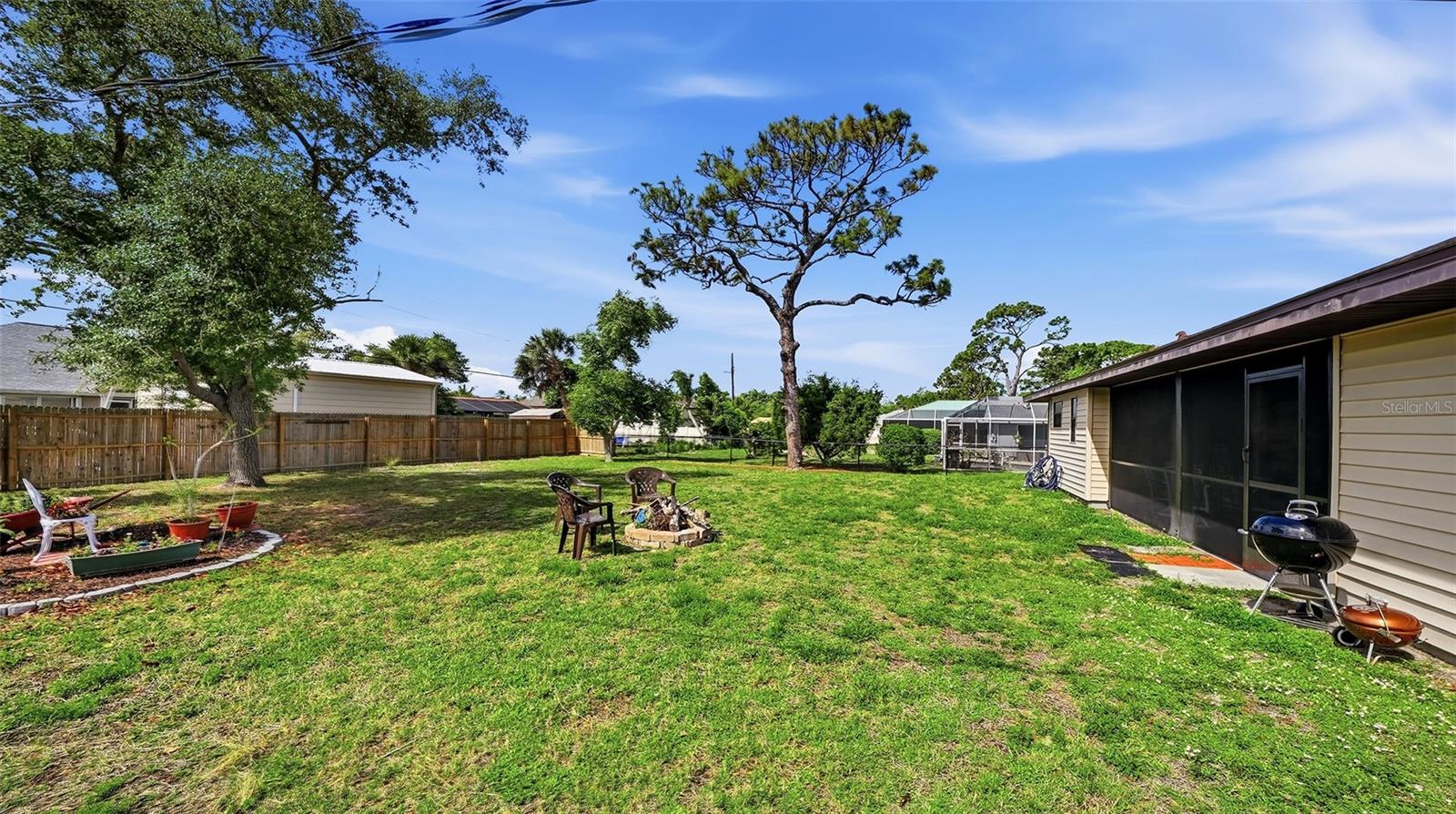 OVERBROOK GARDENS - Residential