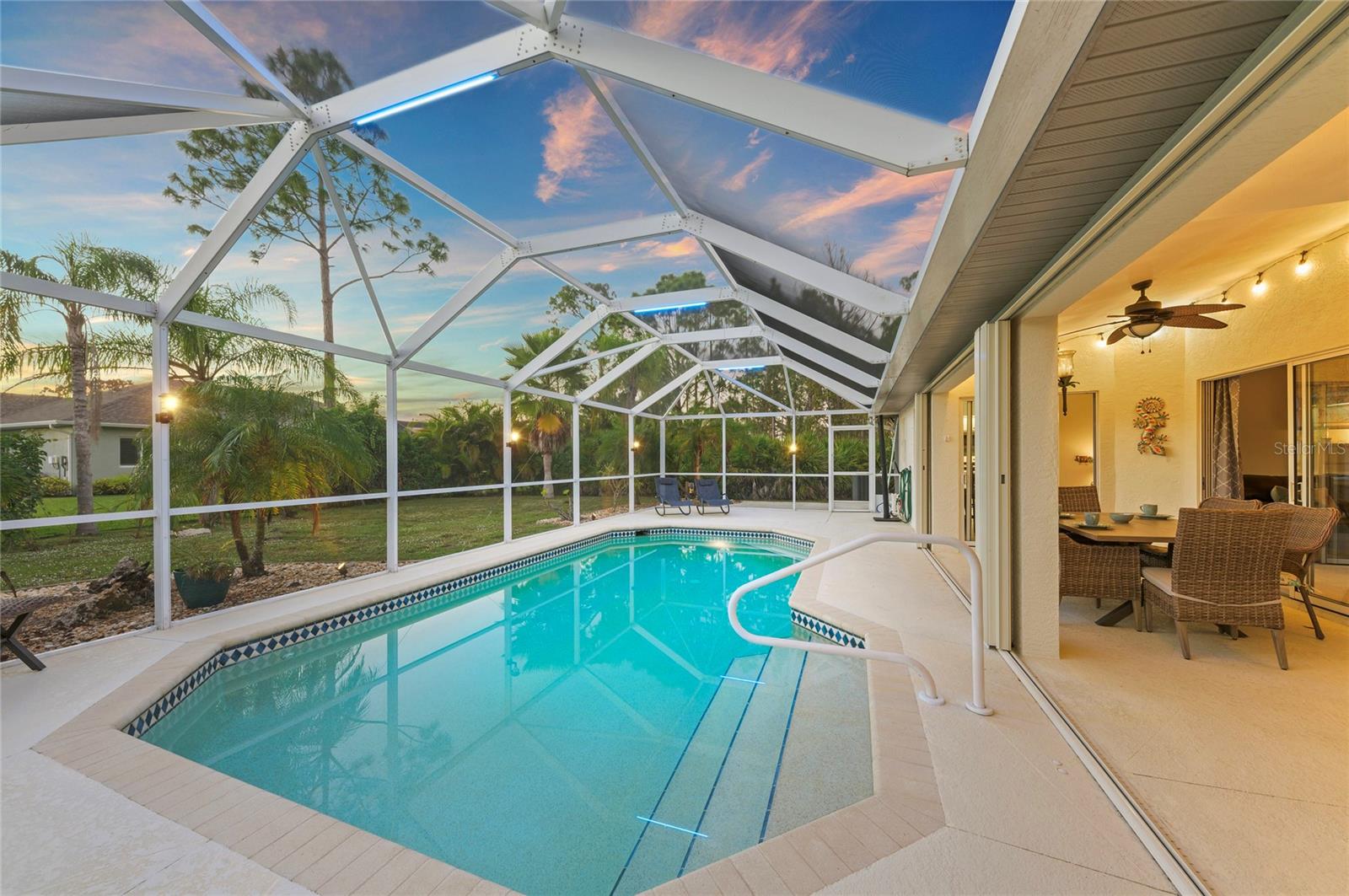 ROTONDA LAKES - Residential